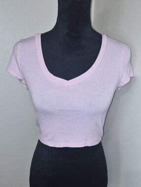 Aeropostale Light Pink Ribbed V-Neck Crop Top